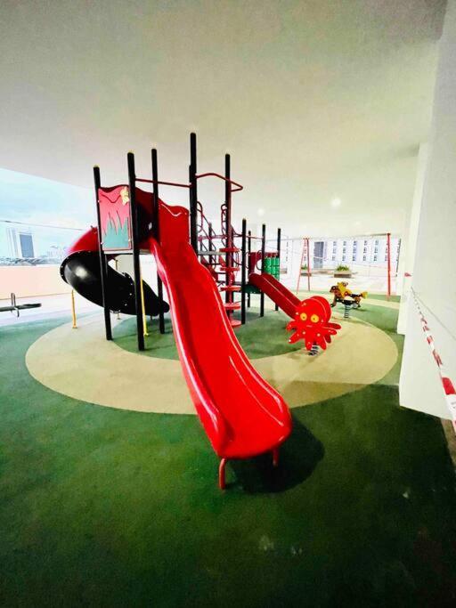Kt City Homestay With 4 Bedrooms And Pool Kuala Terengganu Exterior photo